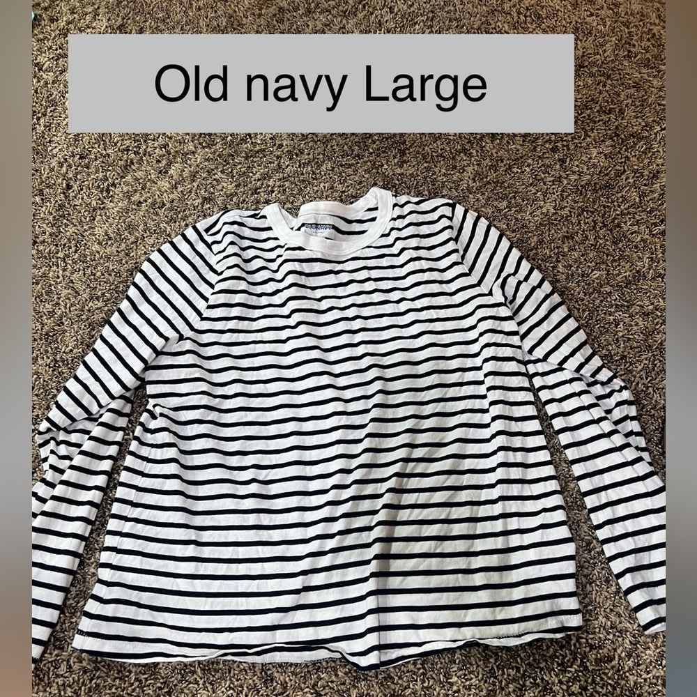 Old Navy Black and White Long Sleeve Tee